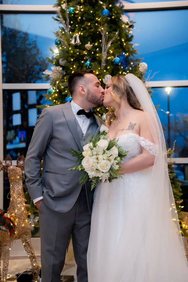 Alesia & Anthony — photo 90 of 131