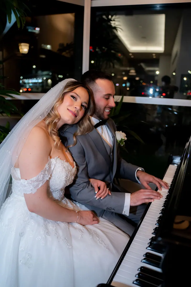 Alesia & Anthony — photo 115 of 131
