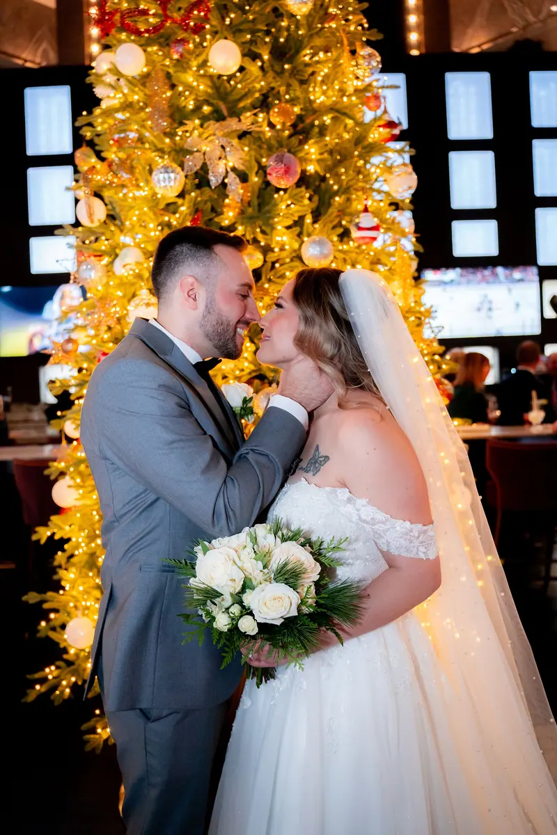 Alesia & Anthony — photo 120 of 131